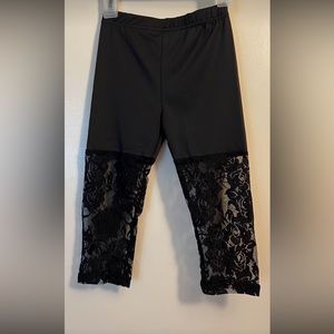 3 Floral Lace Bottom Leggings NWOT